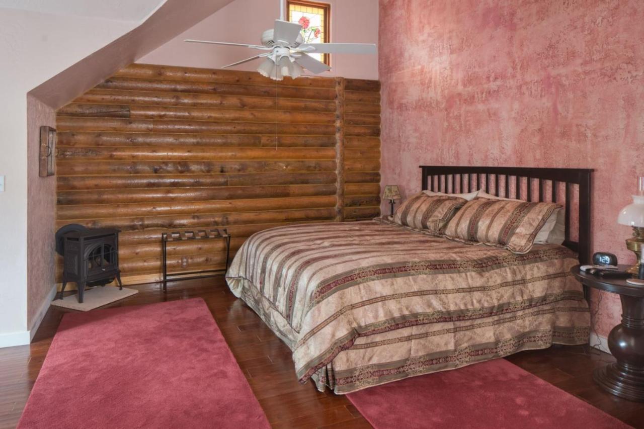 Quarter Horse Inn & Lodge Williams Bagian luar foto
