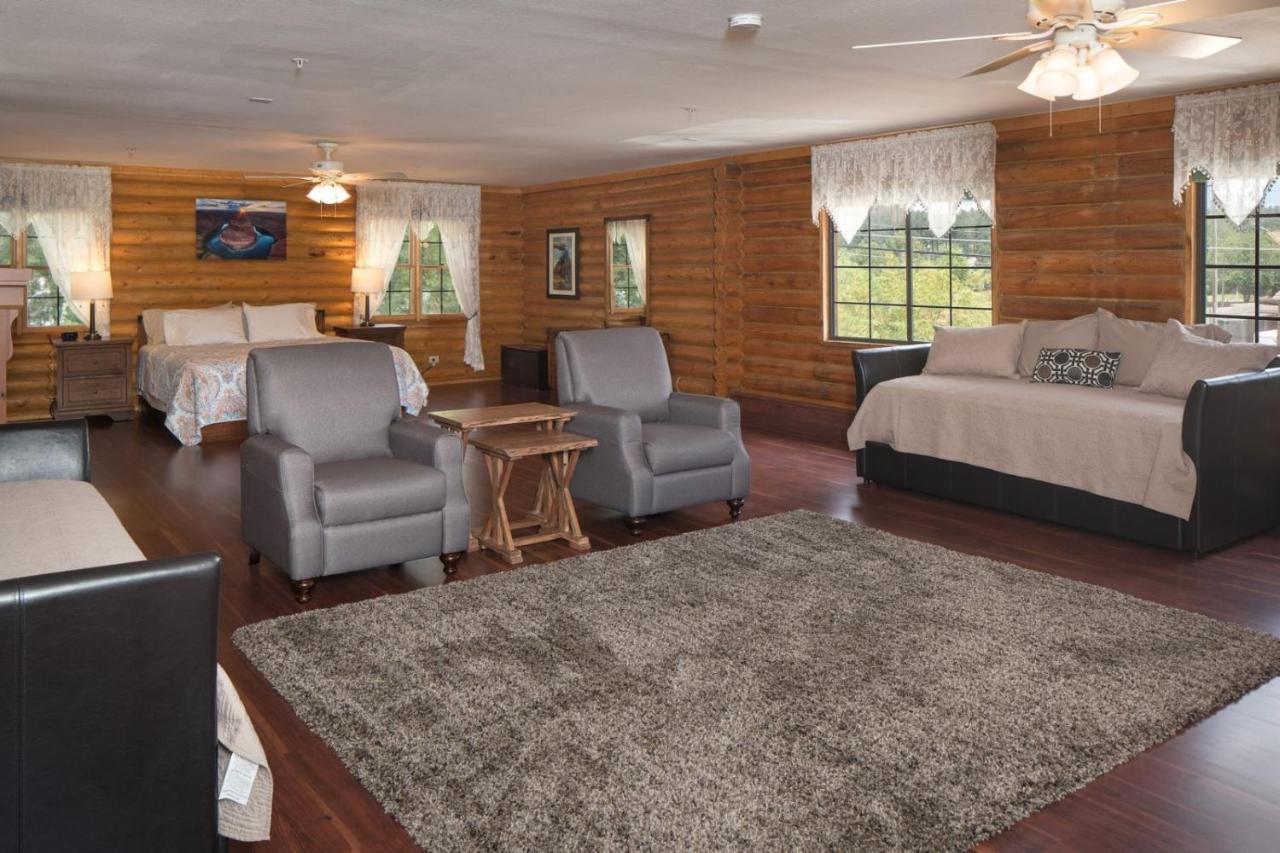 Quarter Horse Inn & Lodge Williams Bagian luar foto